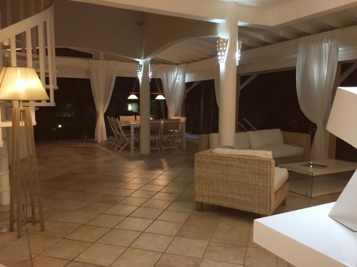 Villa Iguanou Et Piscine En Bord De Mer Proche Plages Marina Et Golf 생프랑수아 외부 사진