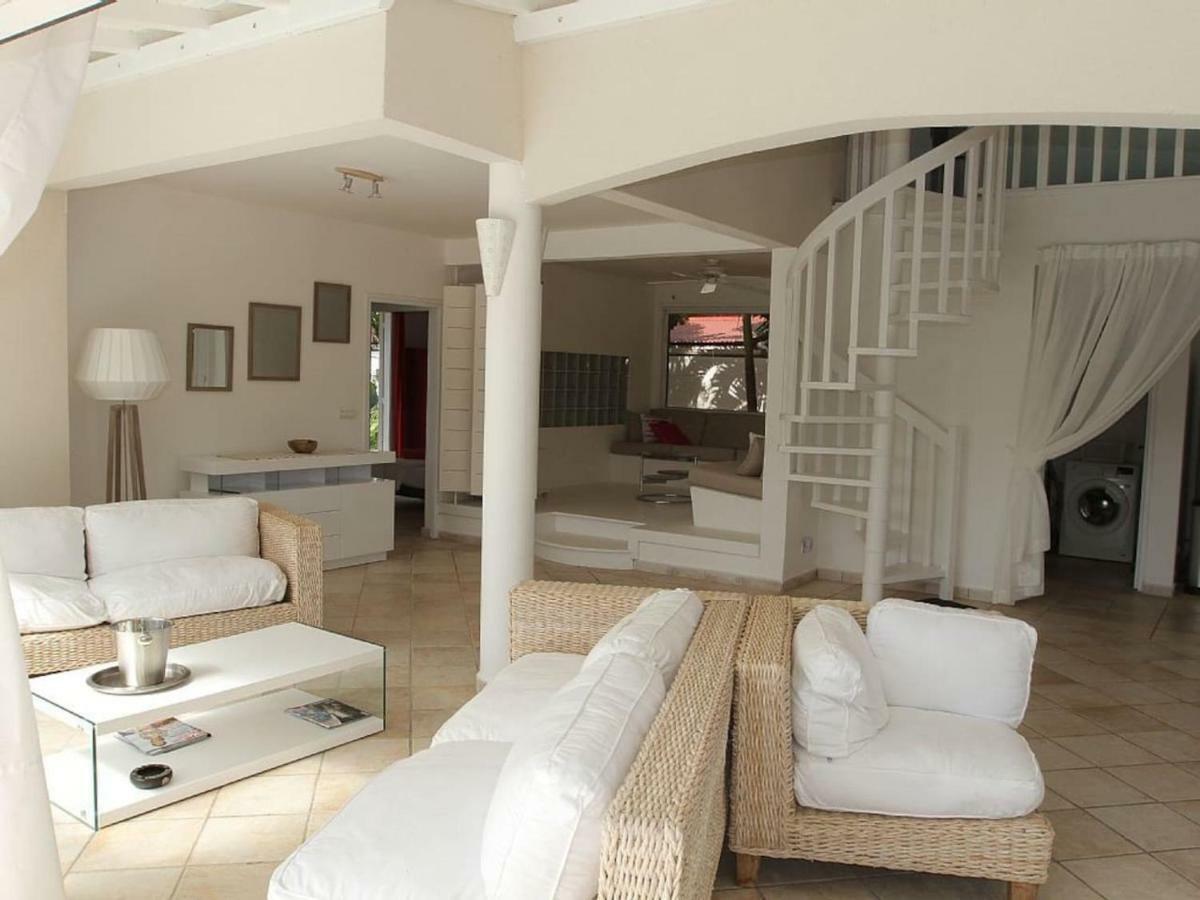 Villa Iguanou Et Piscine En Bord De Mer Proche Plages Marina Et Golf 생프랑수아 외부 사진